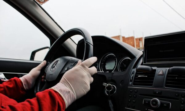 Commonly Made Mistakes on the Road: How Our Driving School Can Prevent Them