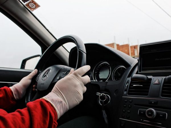 Commonly Made Mistakes on the Road: How Our Driving School Can Prevent Them